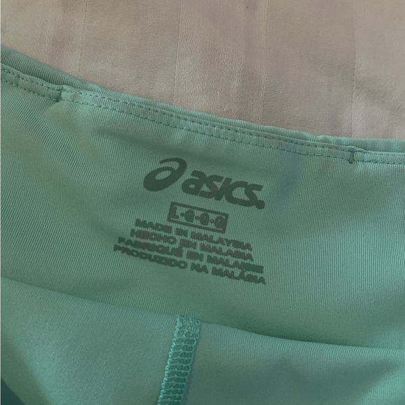 ASICS Running Shorts - Picture 5 of 5